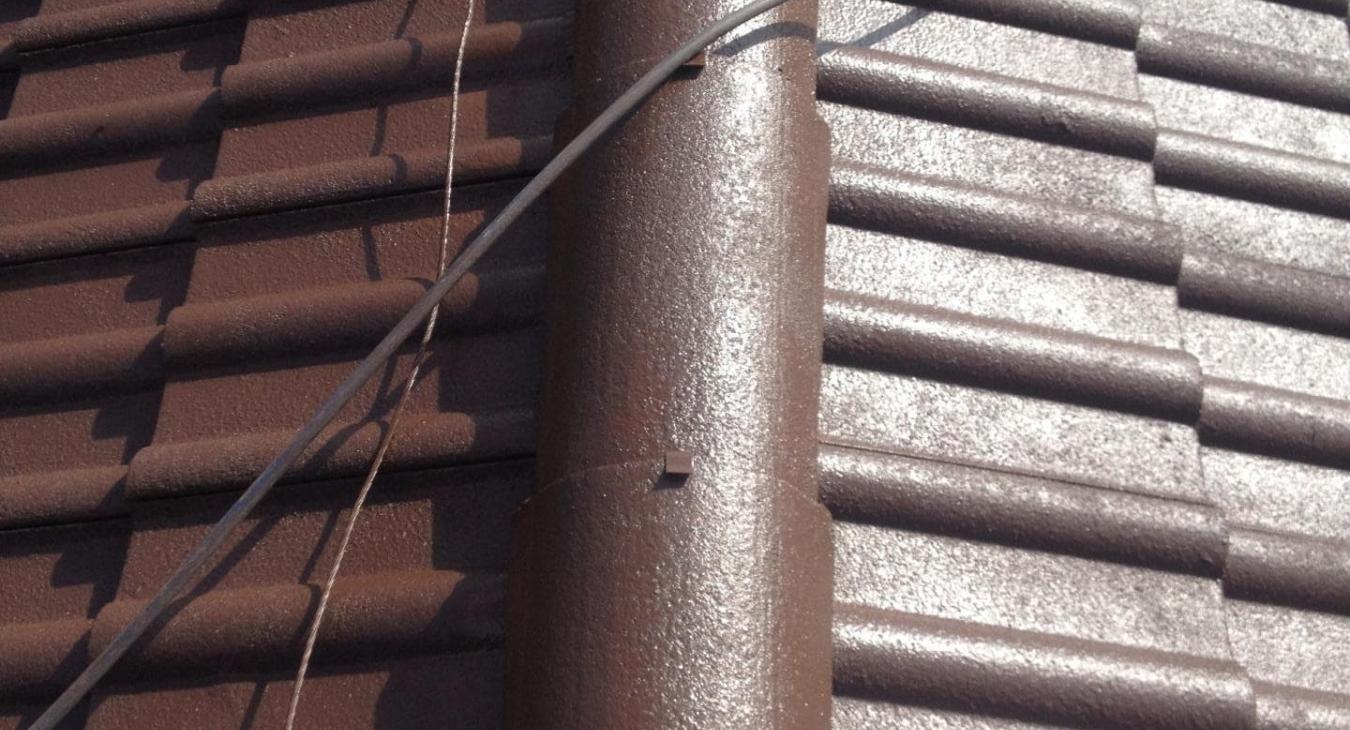 Nettoyage et peinture de toiture